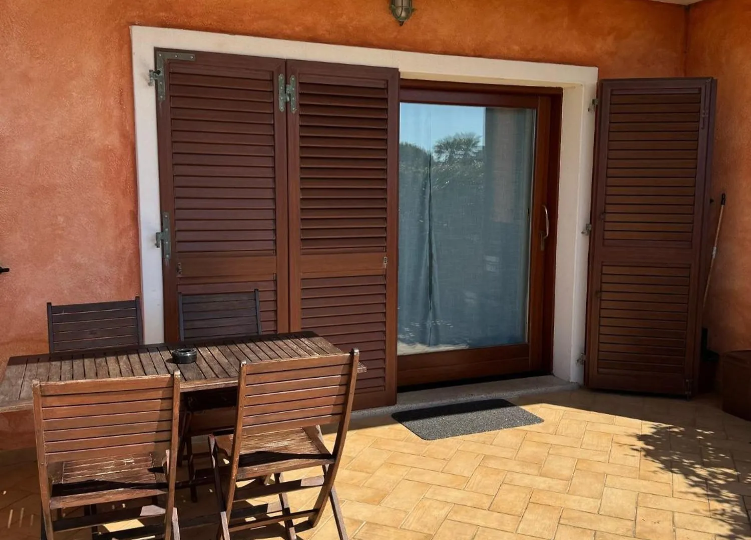 Residenza Rosmarini Apartman Palau Olaszország